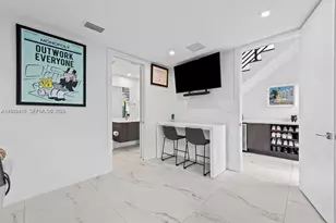 1056 N Victoria Park Rd, Fort Lauderdale, FL 33304 - Photo 27