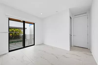 1056 N Victoria Park Rd, Fort Lauderdale, FL 33304 - Photo 19