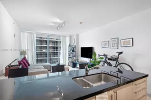 79 SW 12th St, Miami, FL 33130 - Photo 9
