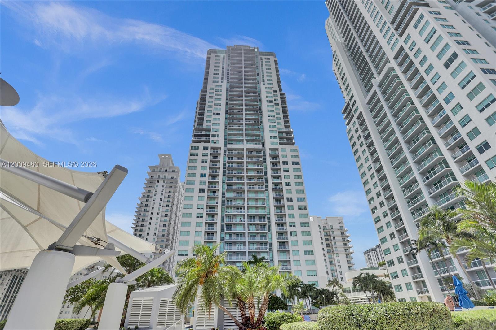 253 NE 2nd St #3304 - 253 NE 2nd St #3304, Miami, FL 33132 Luxury Property | Jose Angel Pina