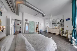700 NE 25th St, Miami, FL 33137 - Photo 15