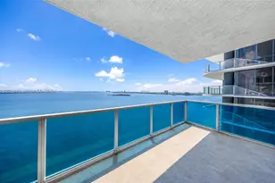 700 NE 25th St, Miami, FL 33137 - Photo 11