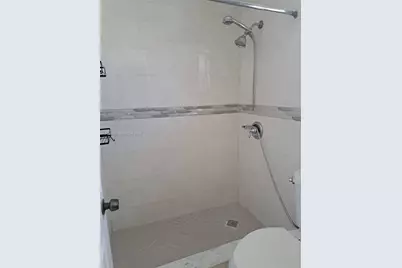 8541 NW 7th St #32, Miami, FL 33126 - Photo 23