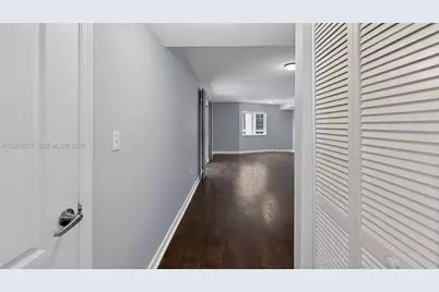 280 SW 20th Rd #904, Miami, FL 33129 - Photo 13