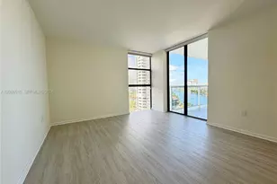 20515 E Country Club Dr, Aventura, FL 33180 - Photo 9