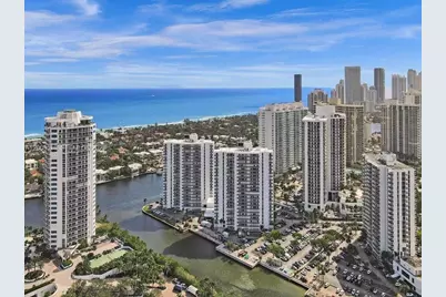 20515 E Country Club Dr #1642, Aventura, FL 33180 - Photo 1