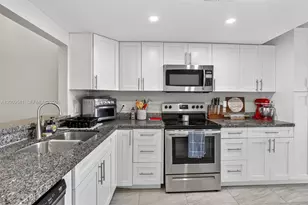 4283 S Pine Island Rd, Davie, FL 33328 - Photo 17
