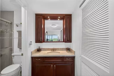 1839 Middle River Dr #501, Fort Lauderdale, FL 33305 - Photo 19