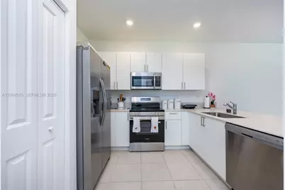 13311 SW 233rd Ter, Homestead, FL 33032 - Photo 7
