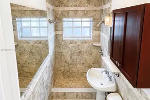1121 NE 2nd St, Fort Lauderdale, FL 33301 - Photo 9