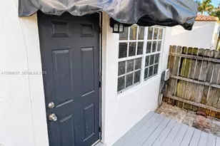 1121 NE 2nd St, Fort Lauderdale, FL 33301 - Photo 11