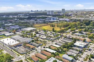 16030 NE 19th Pl, North Miami Beach, FL 33162 - Photo 35