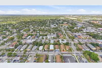 16030 NE 19th Pl, North Miami Beach, FL 33162 - Photo 45