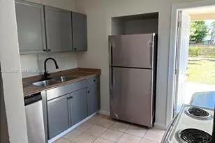 308 SW 16th St, Fort Lauderdale, FL 33315 - Photo 7