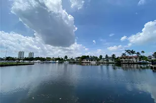 601 Three Islands Boulevard, Hallandale Beach, FL 33009 - Photo 25