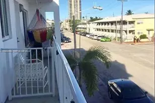 503 74th St, Miami Beach, FL 33141 - Photo 9
