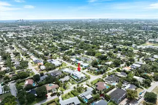 201 NE 27th Dr, Wilton Manors, FL 33334 - Photo 25