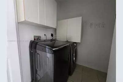 10924 SW 182nd Ln, Miami, FL 33157 - Photo 5
