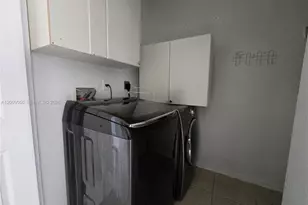 10924 SW 182nd Ln, Miami, FL 33157 - Photo 5