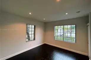 815 Euclid Ave, Miami Beach, FL 33139 - Photo 11