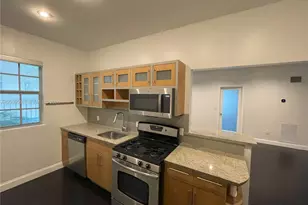 815 Euclid Ave, Miami Beach, FL 33139 - Photo 5