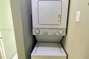 815 Euclid Ave, Miami Beach, FL 33139 - Photo 17