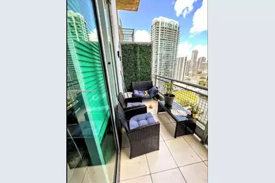 690 SW 1st Ct #PHI06, Miami, FL 33130 - Photo 15