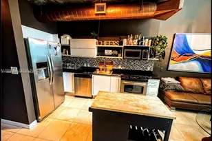 690 SW 1st Ct, Miami, FL 33130 - Photo 9