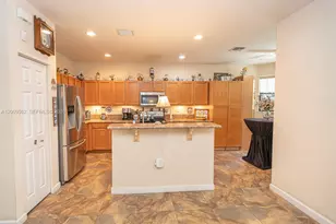 2604 NE 1st St, Homestead, FL 33033 - Photo 15