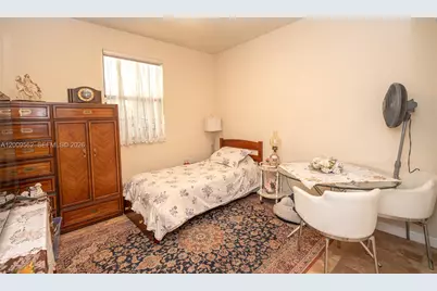 2604 NE 1st St, Homestead, FL 33033 - Photo 21