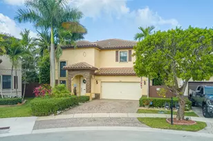 2604 NE 1st St, Homestead, FL 33033 - Photo 5