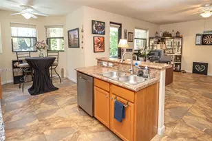 2604 NE 1st St, Homestead, FL 33033 - Photo 13
