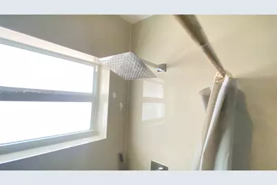 530 NW 99th St, Miami, FL 33150 - Photo 33