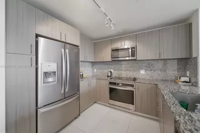 5350 NW 84th Ave #509, Doral, FL 33166 - Photo 5