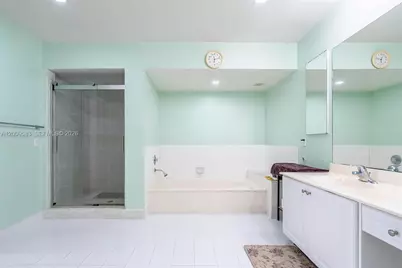 1001 SW 100th Ter, Pembroke Pines, FL 33025 - Photo 31