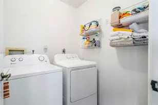 1001 SW 100th Terrace, Pembroke Pines, FL 33025 - Photo 21
