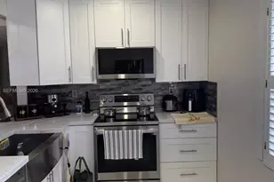 31 Normandy A, Delray Beach, FL 33484 - Photo 3