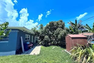 14615 NE 14th Ave, Miami, FL 33161 - Photo 5