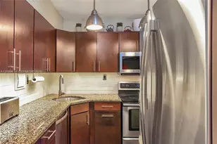1200 West Ave, Miami Beach, FL 33139 - Photo 3