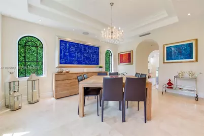 1151 S Alhambra Cir, Coral Gables, FL 33146 - Photo 7