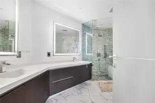 851 NE 1st Ave, Miami, FL 33132 - Photo 27