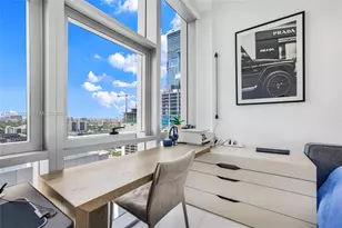 851 NE 1st Ave, Miami, FL 33132 - Photo 27