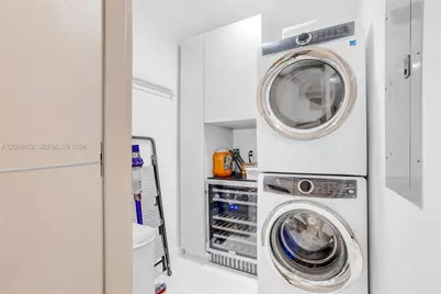 851 NE 1st Ave #1408, Miami, FL 33132 - Photo 37