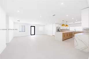 11835 SW 37th St, Miami, FL 33175 - Photo 11