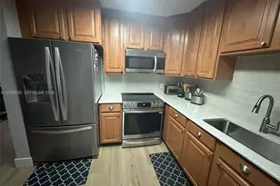 2058 SE Wild Meadow Cir, Port Saint Lucie, FL 34952 - Photo 7