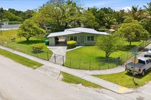 26801 SW 144th Ct, Homestead, FL 33032 - Photo 9