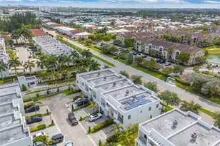 7234 NW 103rd Path, Doral, FL 33178 - Photo 39