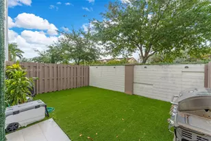 7234 NW 103rd Path, Doral, FL 33178 - Photo 37