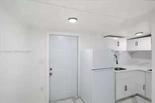 18711 SW 308th St, Homestead, FL 33030 - Photo 19