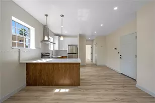 1132 NW 3rd St, Miami, FL 33128 - Photo 5